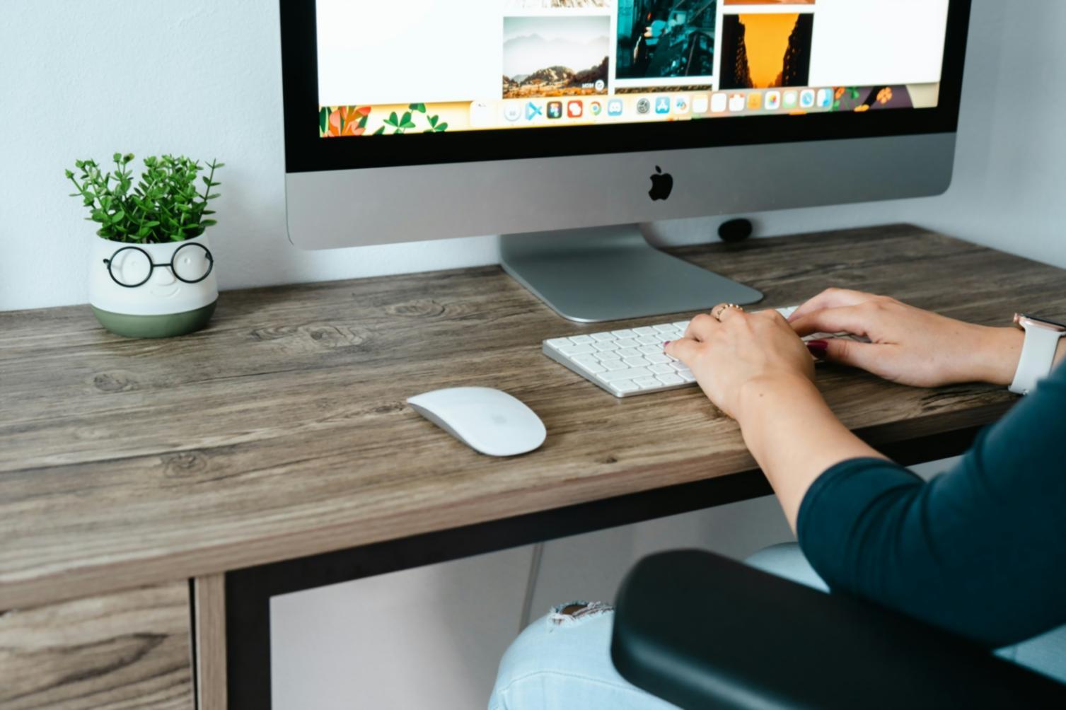 Herramientas SEO en acción mostrando análisis de datos y optimización web